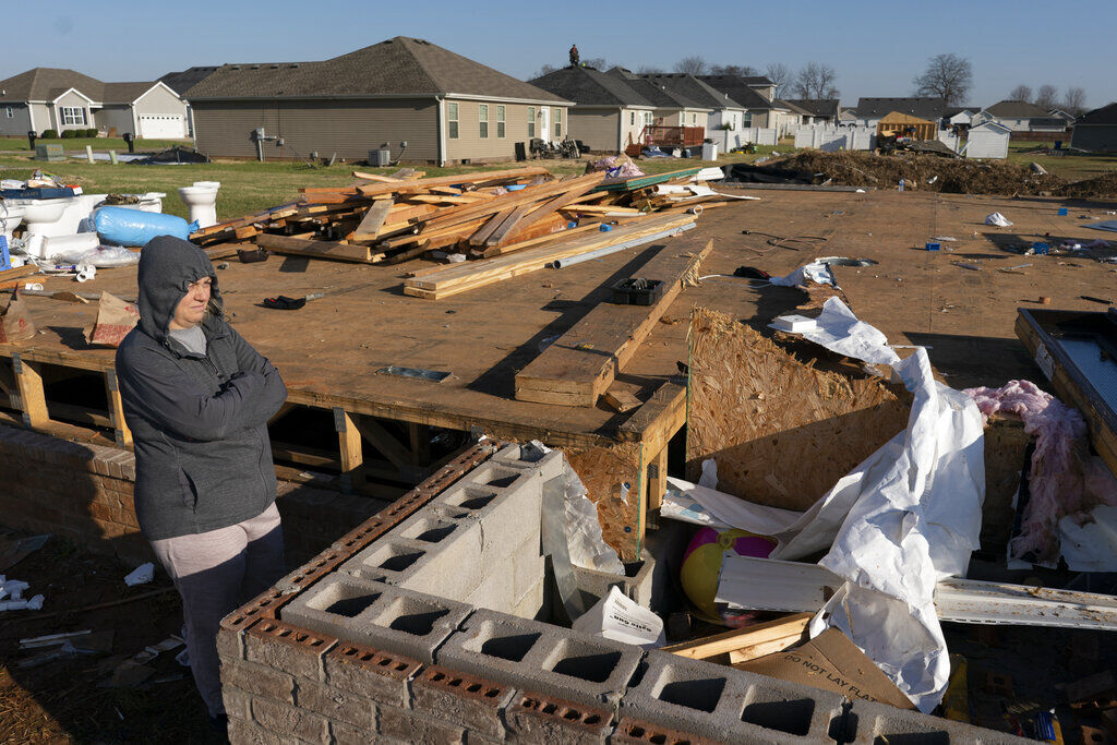Midwest Tornadoes One Street